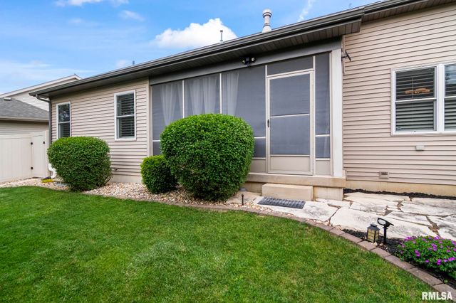 2705 JOHNATHAN Place, Springfield, IL 62711