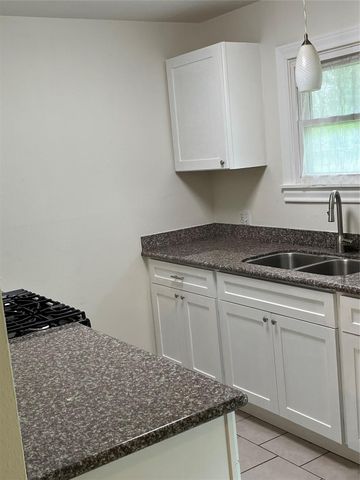 7717 Roswell Street, Houston, TX 77022