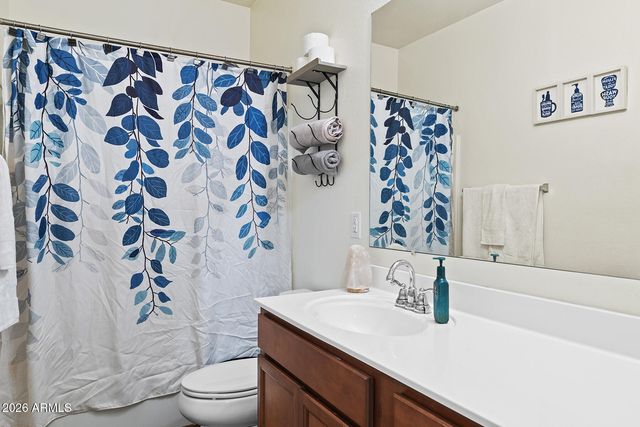 202 W SEVEN SEAS Drive, Casa Grande, AZ 85122