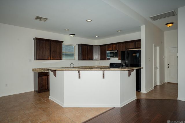 42308 Devall Rd, Prairieville, LA 70769