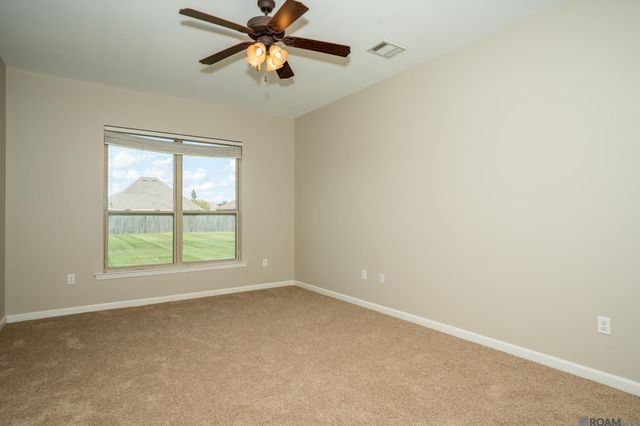42308 Devall Rd, Prairieville, LA 70769