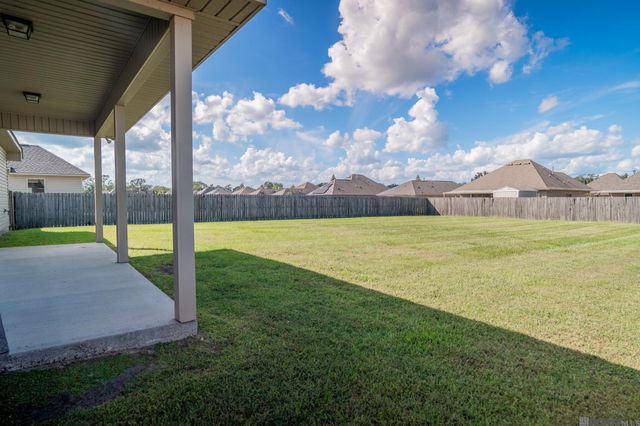42308 Devall Rd, Prairieville, LA 70769