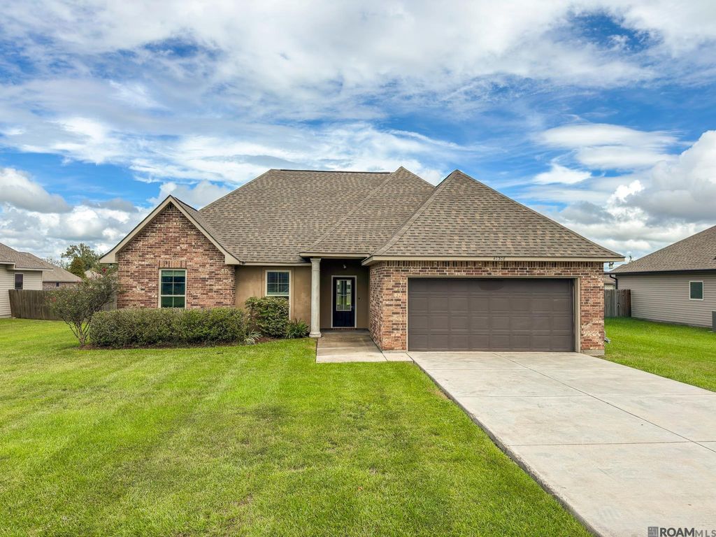 42308 Devall Rd, Prairieville, LA 70769