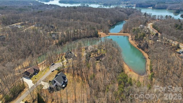 128 Laurel Ridge Drive, Statesville, NC 28677