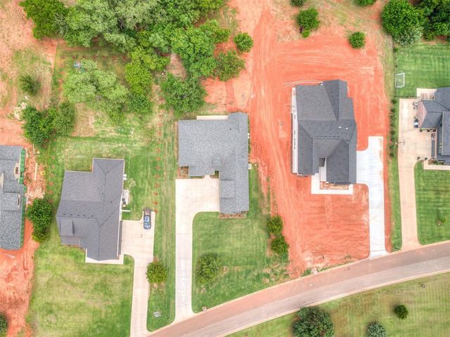 3394 Red Ridge Drive, Blanchard, OK 73010