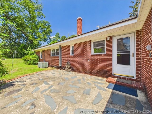 1815 Sunnyside Circle, Fayetteville, NC 28305