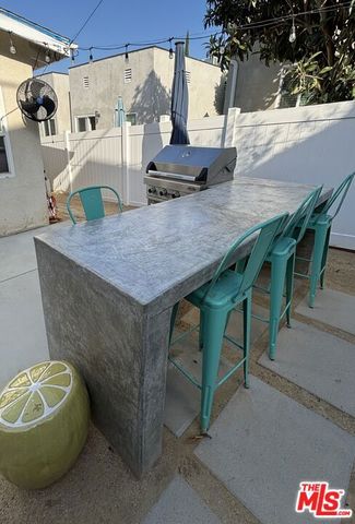 919 Isabel Street, Los Angeles, CA 90065