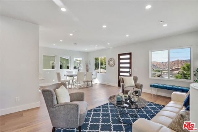 919 Isabel Street, Los Angeles, CA 90065