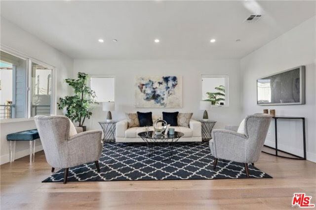919 Isabel Street, Los Angeles, CA 90065