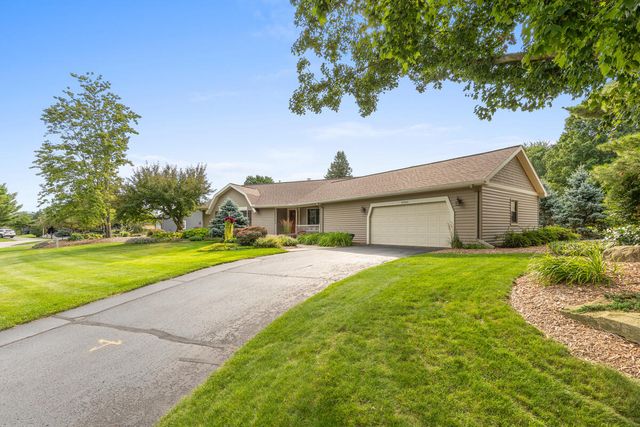 6866 Vista Grande Drive Ne, Cannon Twp, MI 49341