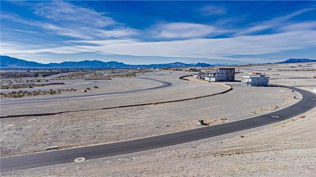 3126 South Spring Mountain Boulevard, Pahrump, NV 89048