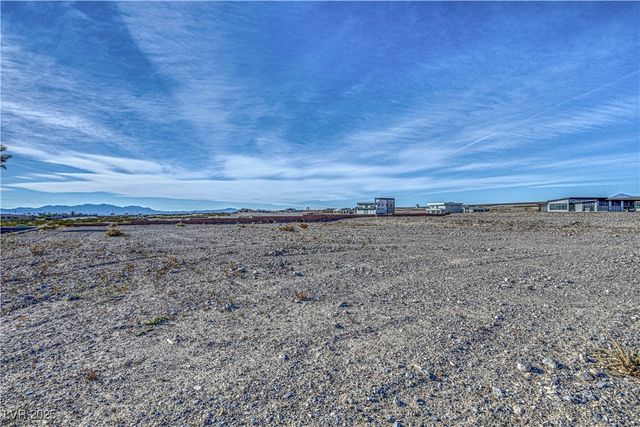 3126 South Spring Mountain Boulevard, Pahrump, NV 89048