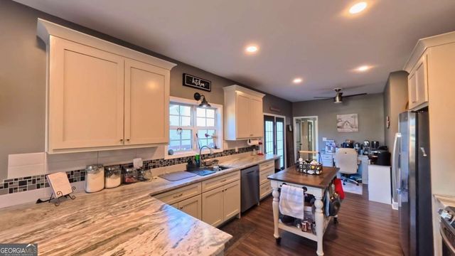 101 Lathem Drive, Clermont, GA 30527