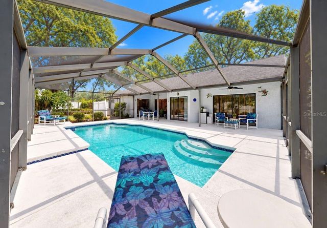 2216 LAKE BAY WAY, Brandon, FL 33511