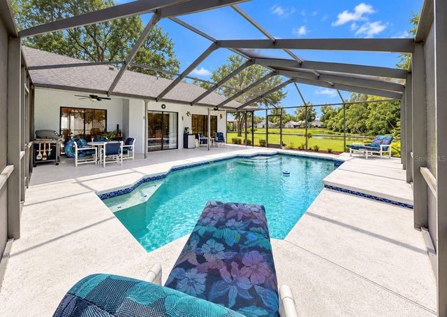 2216 LAKE BAY WAY, Brandon, FL 33511