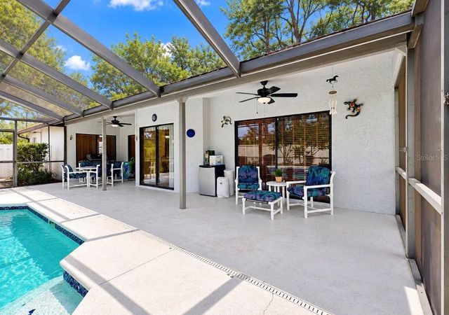 2216 LAKE BAY WAY, Brandon, FL 33511