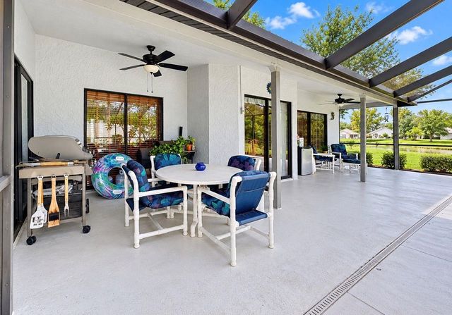 2216 LAKE BAY WAY, Brandon, FL 33511