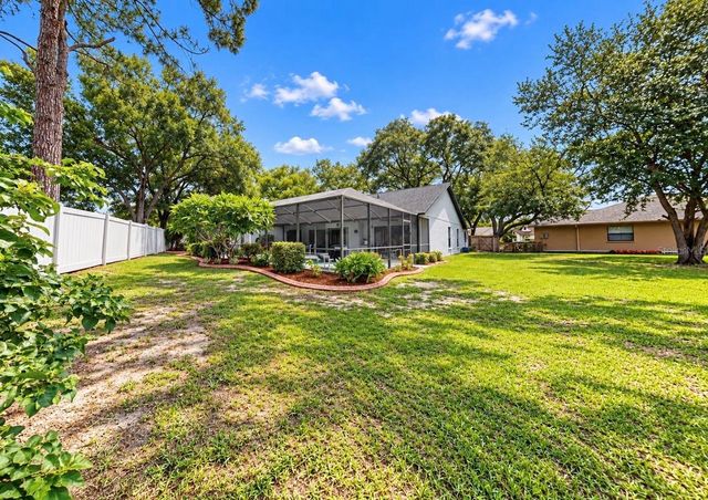 2216 LAKE BAY WAY, Brandon, FL 33511