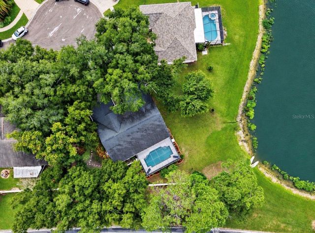 2216 LAKE BAY WAY, Brandon, FL 33511