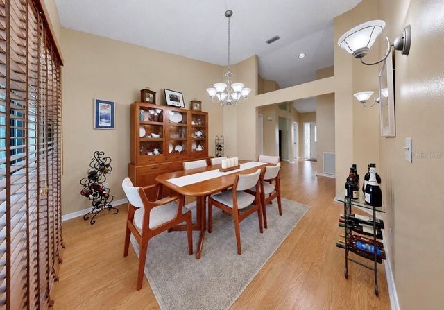 2216 LAKE BAY WAY, Brandon, FL 33511