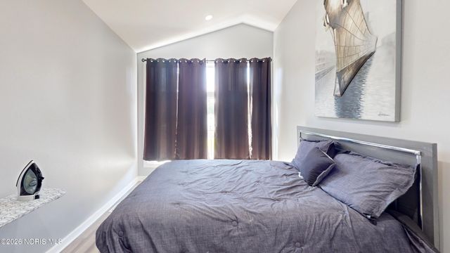 5904 Rega Drive, Toledo, OH 43623