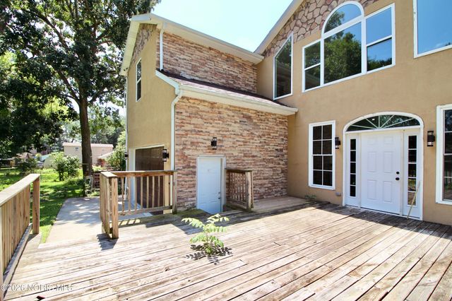 5904 Rega Drive, Toledo, OH 43623