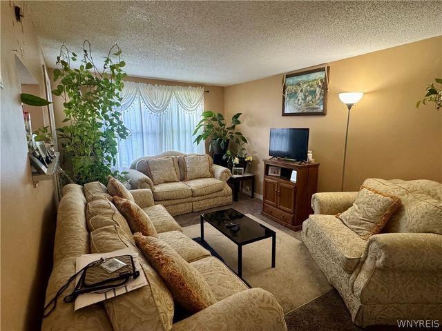 794 Highland Avenue, Tonawanda, NY 14223