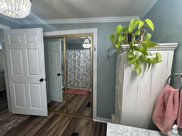 606 S Main St., Headland, AL 36345