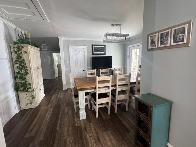 606 S Main St., Headland, AL 36345