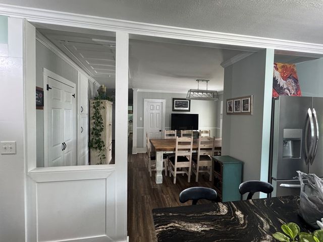 606 S Main St., Headland, AL 36345