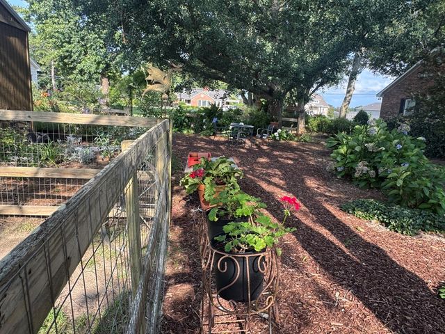 606 S Main St., Headland, AL 36345