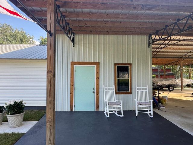 606 S Main St., Headland, AL 36345