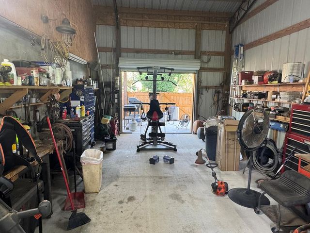 606 S Main St., Headland, AL 36345