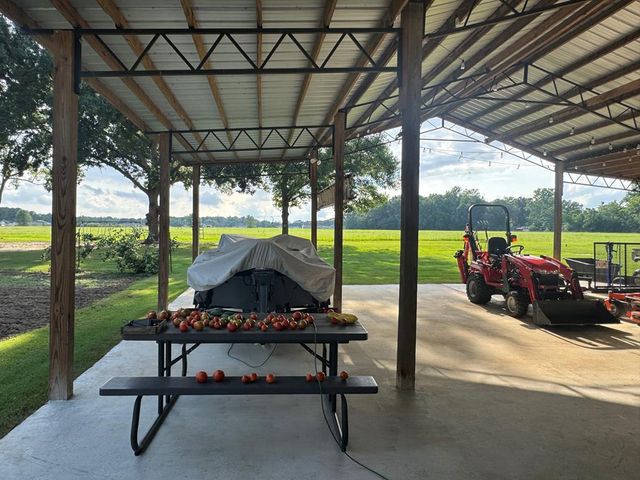606 S Main St., Headland, AL 36345