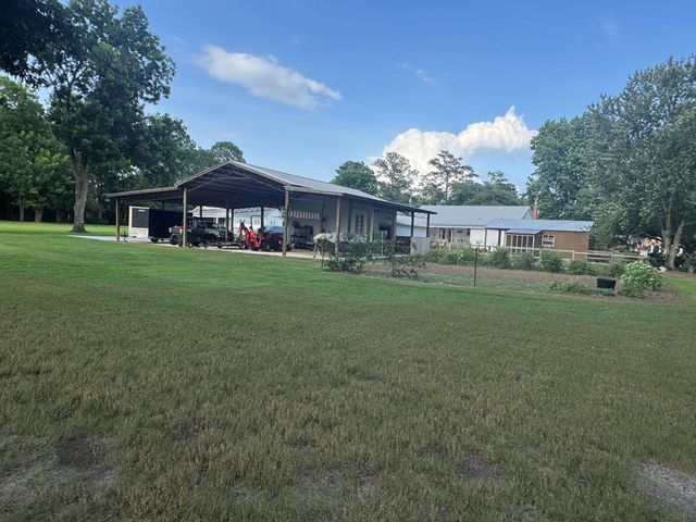 606 S Main St., Headland, AL 36345
