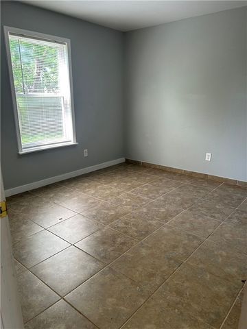 315 Texas Lane 105, Springdale, AR 72764