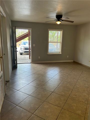 315 Texas Lane 105, Springdale, AR 72764