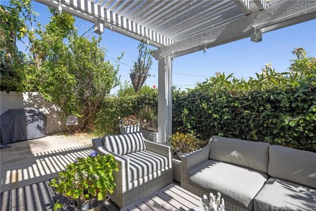 17572 Van Buren, Huntington Beach, CA 92647