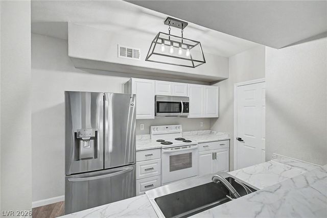 8000 Badura Avenue 1188, Las Vegas, NV 89113