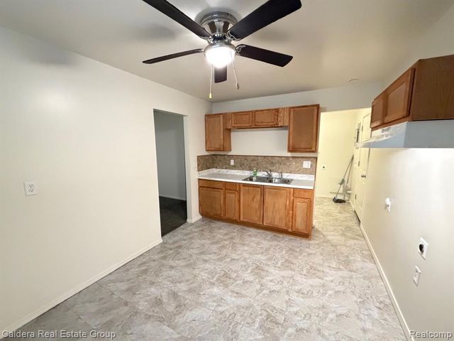 15354 Lahser Road, Detroit, MI 48223