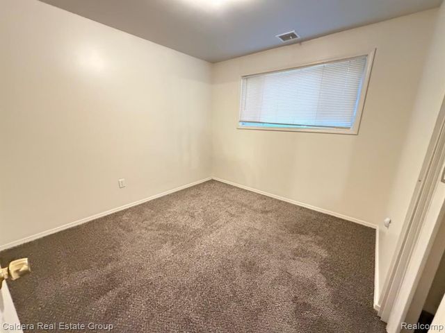 15354 Lahser Road, Detroit, MI 48223