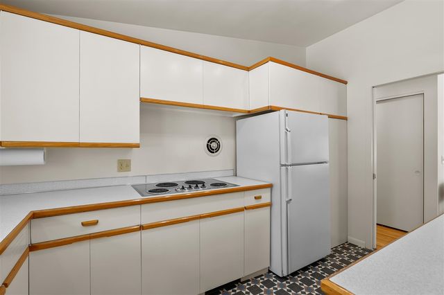 527 Parkdale Boulevard, Parchment, MI 49004