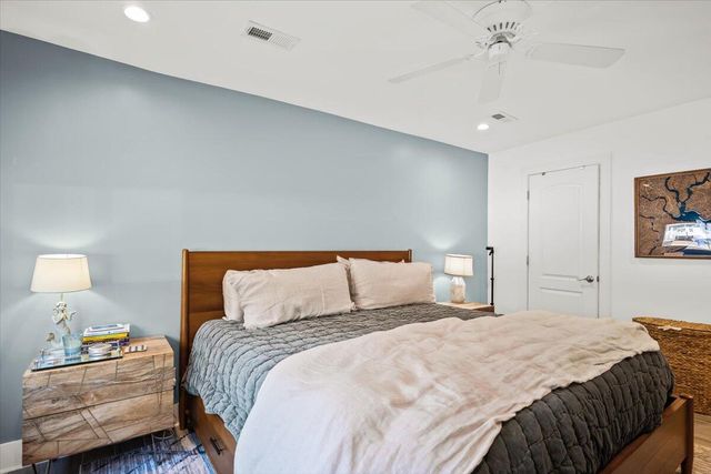 1583 W Robinhood Drive, Charleston, SC 29407