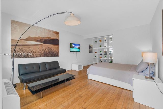 8080 Tatum Waterway Dr 25, Miami Beach, FL 33141