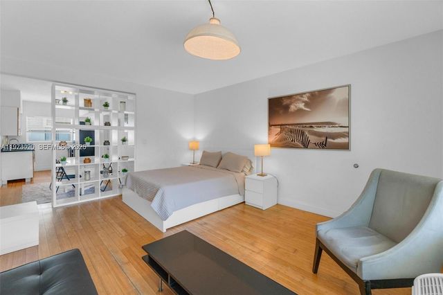 8080 Tatum Waterway Dr 25, Miami Beach, FL 33141