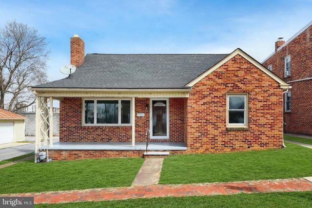 221 S ADAMS ST, York, PA 17404