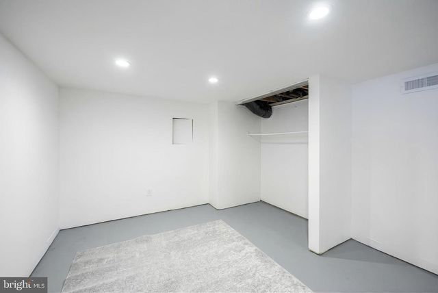 221 S ADAMS ST, York, PA 17404