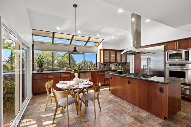 22131 Brookpine, Mission Viejo, CA 92692