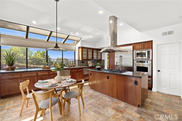 22131 Brookpine, Mission Viejo, CA 92692