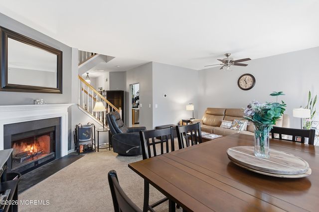 37 Hadley Drive, Robbinsville, NJ 08691